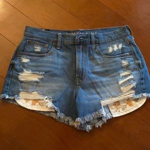American Eagle High rise festival shorts
